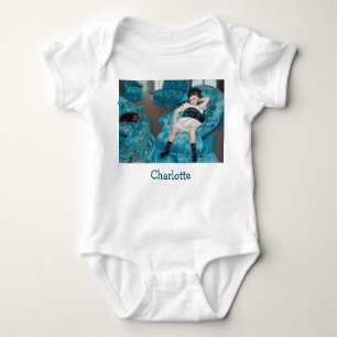 Mary Cassatt - Kleines Mädchen in einem blauen Ses Baby Strampler