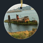 Mary D. Hume, Gold Beach, Oregon Keramik Ornament<br><div class="desc">Die Mary D. Hume wurde 1881 in Gold Beach, Oregon, von einem Pionier namens R. D. Hume gebaut. Er nannte es nach seiner Ehefrau, und es wurde ursprünglich für seine Konservenfabrik verwendet. Der Dampfer wurde auch als Schleppboot, Walfänger & Küstenfrachter für insgesamt 97 Jahre Service verwendet! Im Jahr 1977 wurde...</div>