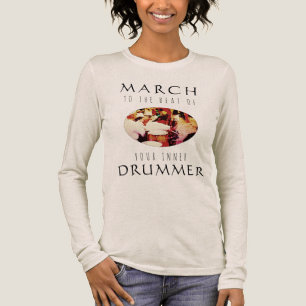 "März zu Ihrem Inneren Drummer" Red Gold Inspirati Tri-Blend Shirt