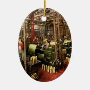 Maschinist - Krieg - Riemen und Bomben 1916 Keramik Ornament