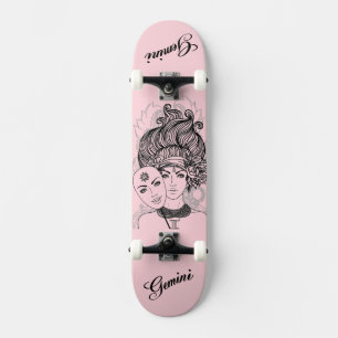 Maskierte Lady Gemini Zodiac Symbol und Zeichen Ro Skateboard