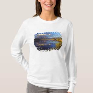 Maskinonge-See - Waterton-Seen-Nationalpark 3 T-Shirt