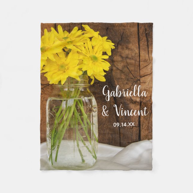 Mason Jar und Yellow Daisies Country Wedding Fleecedecke (Vorderseite)