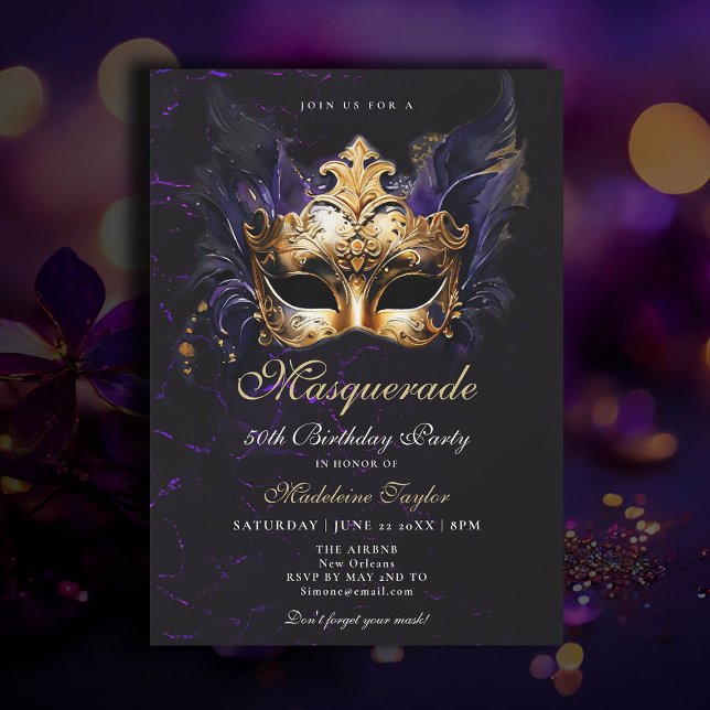 Masquerade Maske Gold Lila Dramatisch 50. Geburtst Einladung (50th birthday themes masquerade party venetian mask elegant classy watercolor purple gold black )