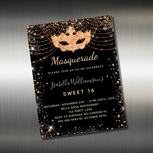 Masquerade schwarzes Gold Sweet 16 Einladungsmagne Magnetkarte (Von Creator hochgeladen)