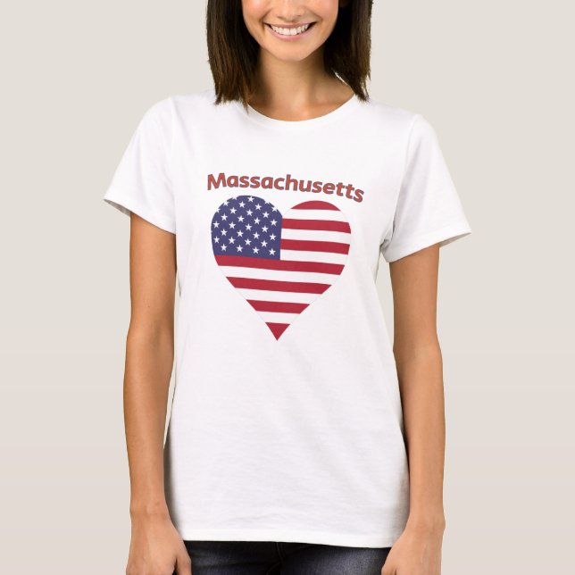 Massachusetts American Flag Heart T-Shirt (Vorderseite)