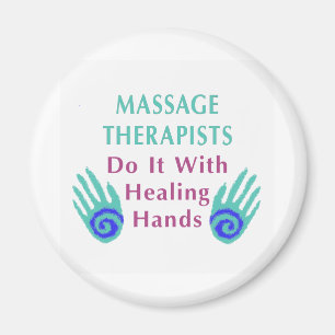 Massagetherapeuten tun es mit heilenden Händen Magnet