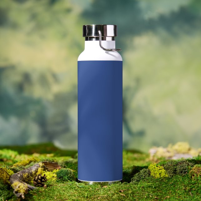 Maßgeschneiderte Flasche mit blauem Wasser für Unt (Außenbereich)