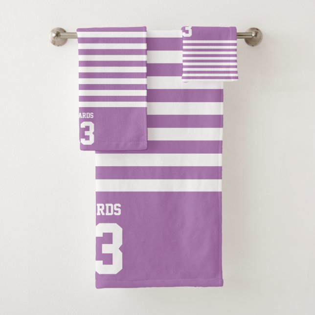 Maßgeschneiderte gestreifte Sportarten mit Namen Badhandtuch Set (Insitu)