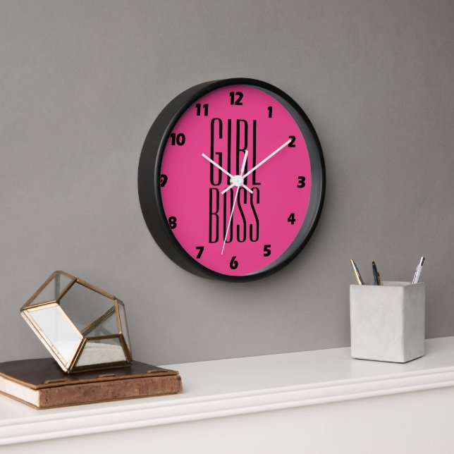 Maßgeschneiderte Girl Boss Black Hot Pink 10" Wand Uhr (Büro)