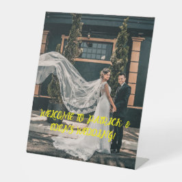 Maßgeschneiderte Hochzeit Sockelschild