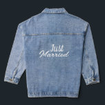 Maßgeschneiderte klassische Elegant Moderne Just M Jeansjacke<br><div class="desc">Maßgeschneiderte Classic Elegant Stilvolle moderne Monogramm minimale Wedding Just Married Jacke.</div>