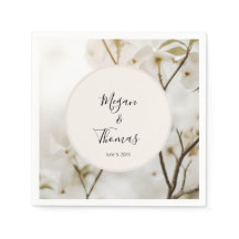 Maßgeschneiderte moderne, weiche, florale Hochzeit