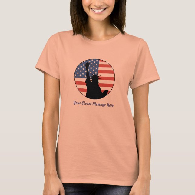 Maßgeschneiderte, Personalisierte Freiheitsstatue  T-Shirt (Vorderseite)