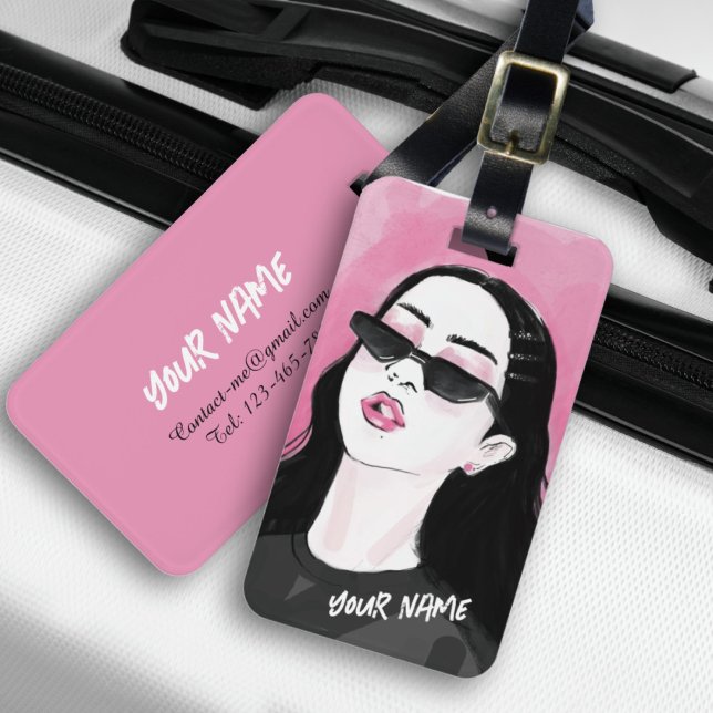 Maßgeschneiderte Schwarz-Rosa-Moderne Girl Graphic Gepäckanhänger (Illustration painting of a modern girl in back pink color, the trendy color print of the year.)