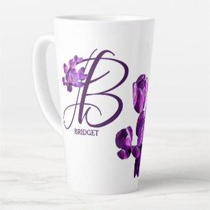 Maßgeschneiderter Bridget-Name violette Blumen boh Milchtasse