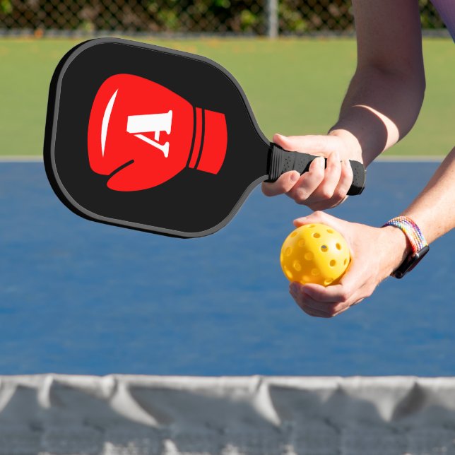 Maßgeschneiderter Pickleball-Schläger mit Handschu Pickleball Schläger (InSitu)