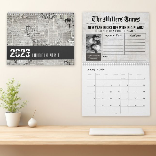 Maßgeschneiderter Zeitungskalender und -planer Kalender (Custom Newspaper Calendar, Family Breaking News 2026 Calendar Template Personalized Unique Calendar)