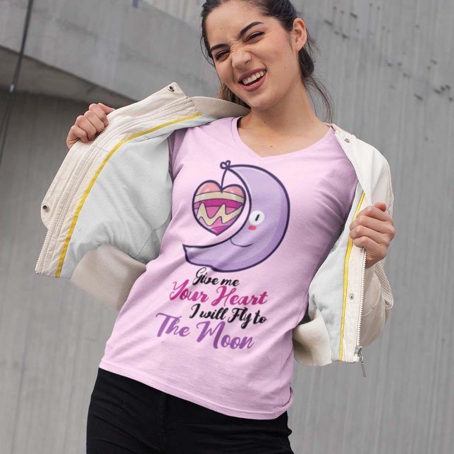 Maßgeschneidertes Halbmondherz T-Shirt (Von Creator hochgeladen)