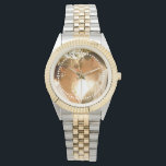 Maßgeschneidertes Hochzeitsszenario-Foto Armbanduhr<br><div class="desc">Custom Wedding Foto Keepake Watch ist eine tolle Geschenkidee,  die man sich jahrelang in Erinnerung rufen kann.Ersetzen Sie einfach das quadratische Template Foto durch Ihr eigenes ausgewähltes Hochzeitsgeschenk,  um ein einzigartiges Hochzeitsgeschenk zu machen.</div>