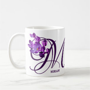 Maßgeschneidertes Miriam-Name violett blühend Mono Kaffeetasse