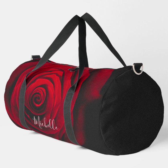 Maßgeschneidertes Monogramm rote Rose Vintages Fot Duffle Bag (Linke Ecke)