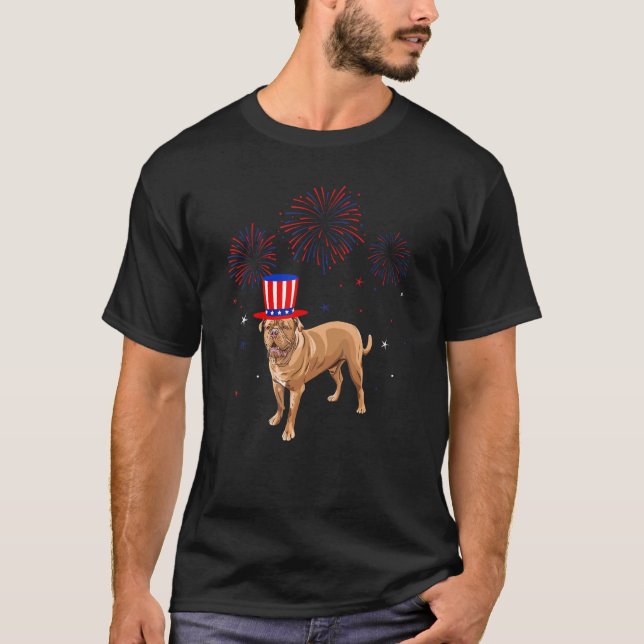 Mastiff Hund Red White Blue Feuerwerk Dekoration 4 T-Shirt (Vorderseite)