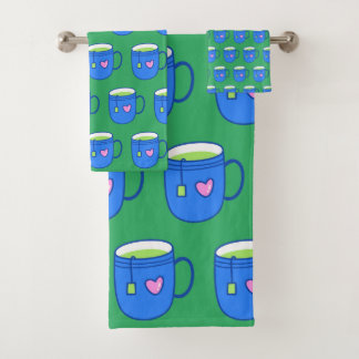 Matcha Green Tee in Blue Tasse Helles Muster Badhandtuch Set