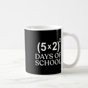 Mathematik Gleichung 100. Schullehrer Kinder 100 Kaffeetasse