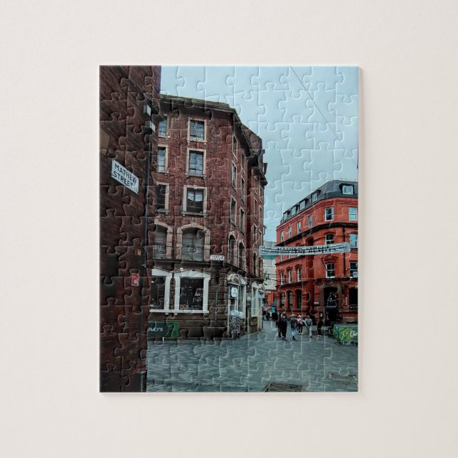 Mathew Street Puzzle (Vertikal)