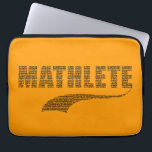 Mathlete Laptopschutzhülle<br><div class="desc">Sie schießen nicht den Basketball,  Sie berechnen den Anteil der Dreharbeiten. Sie übergeben den Fußball nicht,  Sie bestimmen die Quarterback-Bewertung. Du bist Mathematiker,  Mathematiker. Du bist Mathlete!</div>