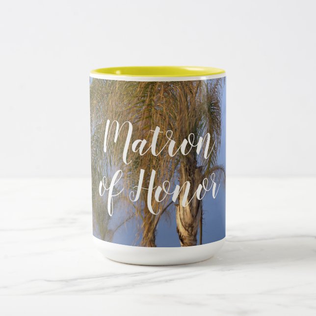Matron of Honor Palm Trees Wedding Tasse (Mittel)