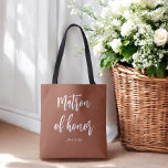 Matron of Honor Terracotta Brown Wedding<br><div class="desc">Matron der Ehrentasche in Terracotta Brown für Hochzeit,  Brautparty,  Brautparty,  Junggeselinnen-Abschied. Karo mehr Produkte mit diesem Design in der Kollektion unten.</div>
