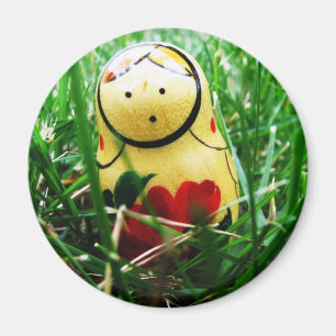 Matryoshka oder Verschachtelungs-Puppe Magnet