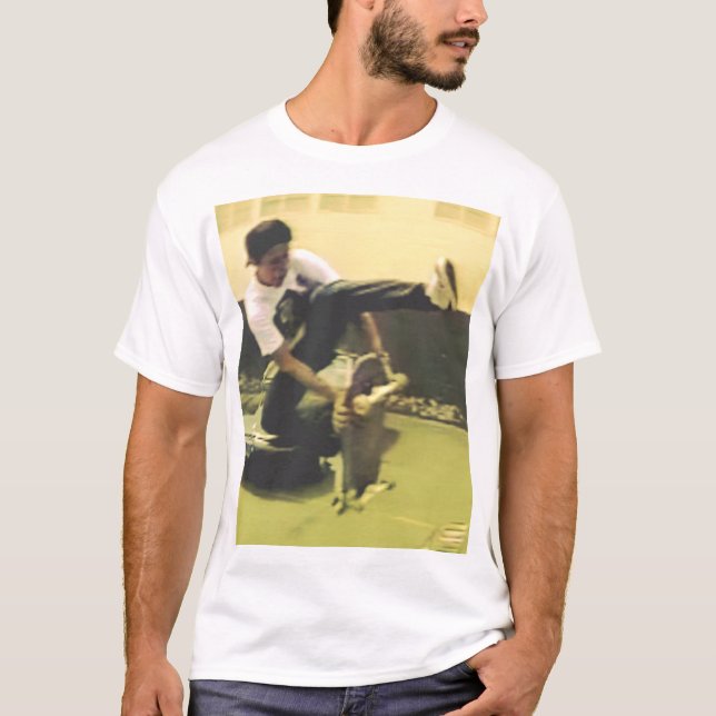 Matt Hensley Classic Shackle Me Not Skateboarding T-Shirt (Vorderseite)