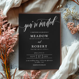 Matte Black Typografy Informal 2 in 1 Hochzeit Einladung