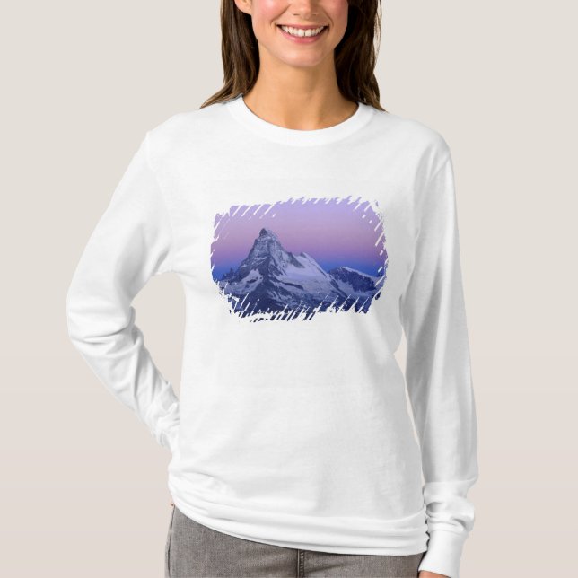 Matterhorn im Morgengrauen, Zermatt, Schweizer Alp T-Shirt (Vorderseite)
