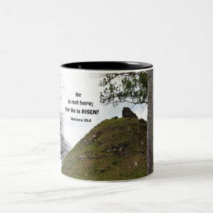 Matthew 28:6 Er ist nicht hier; denn Er ist aufers Zweifarbige Tasse