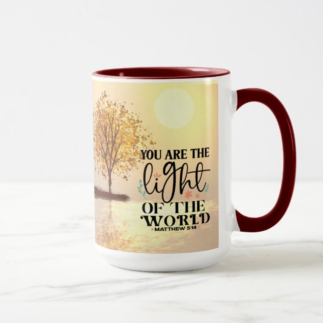 Matthew 5:14 Du bist das Licht der Weltbibel Tasse (Rechts)