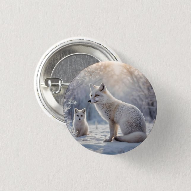 "Mattierte Anleihen: The Arctic Fox and their Cub" Button (Vorne & Hinten)