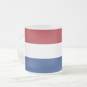 Mattierte kleine Tasse mit niederländischer Flagge
