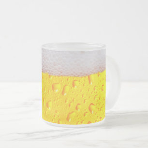Mattiertes Bier und Suds Tasse