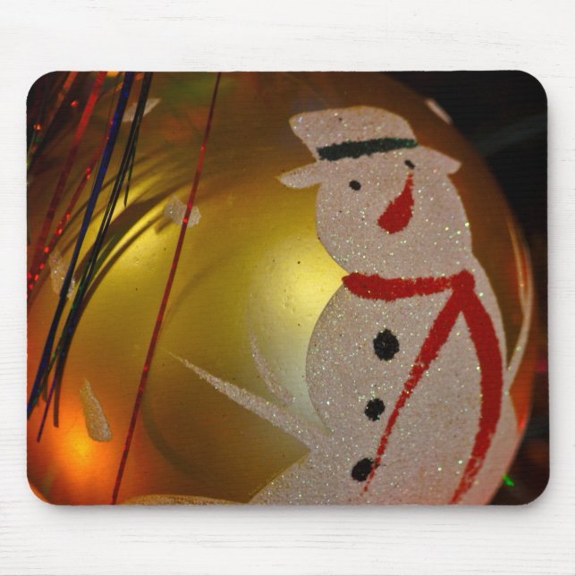 Mattiertes Schneemann-Ornament Mousepad (Vorne)