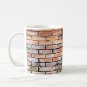 Mauer aus rotem Backstein mit stainsabstrakter, al Kaffeetasse