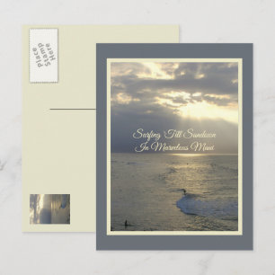 MAUI SURFERS, DIE DIE LETZTEN WELLEN FANGEN POSTKARTE