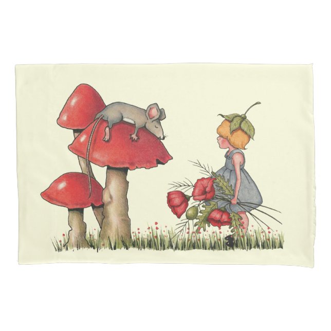 Maus, die auf einem Toadstool, Mädchen mit Kissenbezug (Vorderseite)