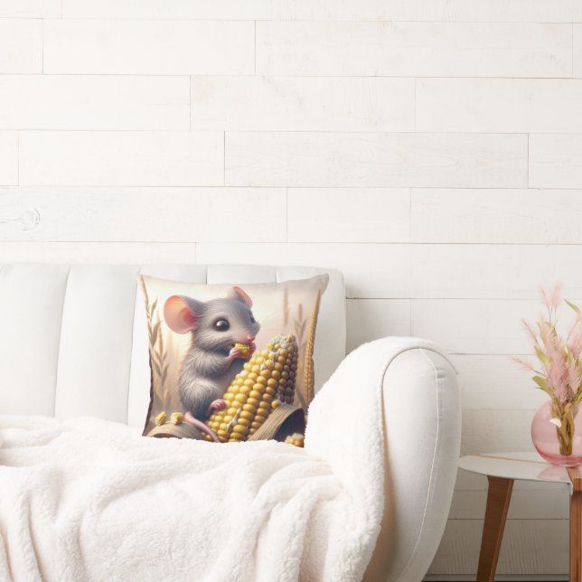 Maus essen Mais auf dem Cob Kissen (Liege)