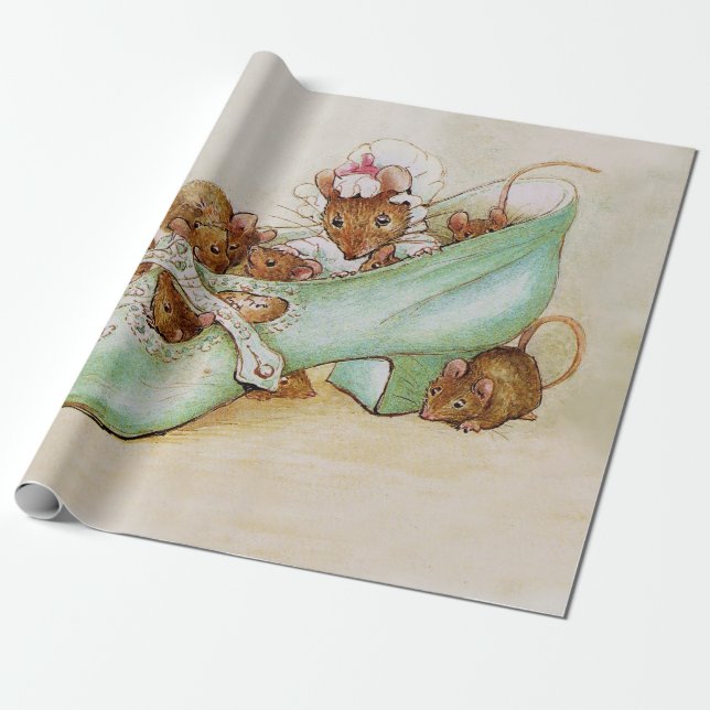 Maus Familie in einem Schuhwerk von Beatrix Potter Geschenkpapier (Ungerollt)