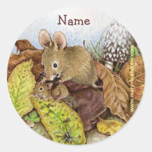 Mausfamilie in den Blätter individuell anpassbare  Runder Aufkleber