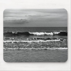 Mausunterlage mit Schwarzweiss-Foto des Ozeans Mousepad